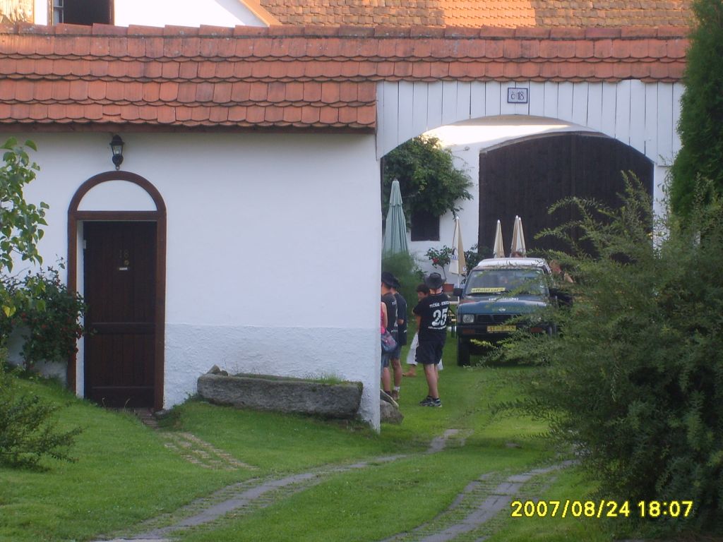 S6007847.JPG